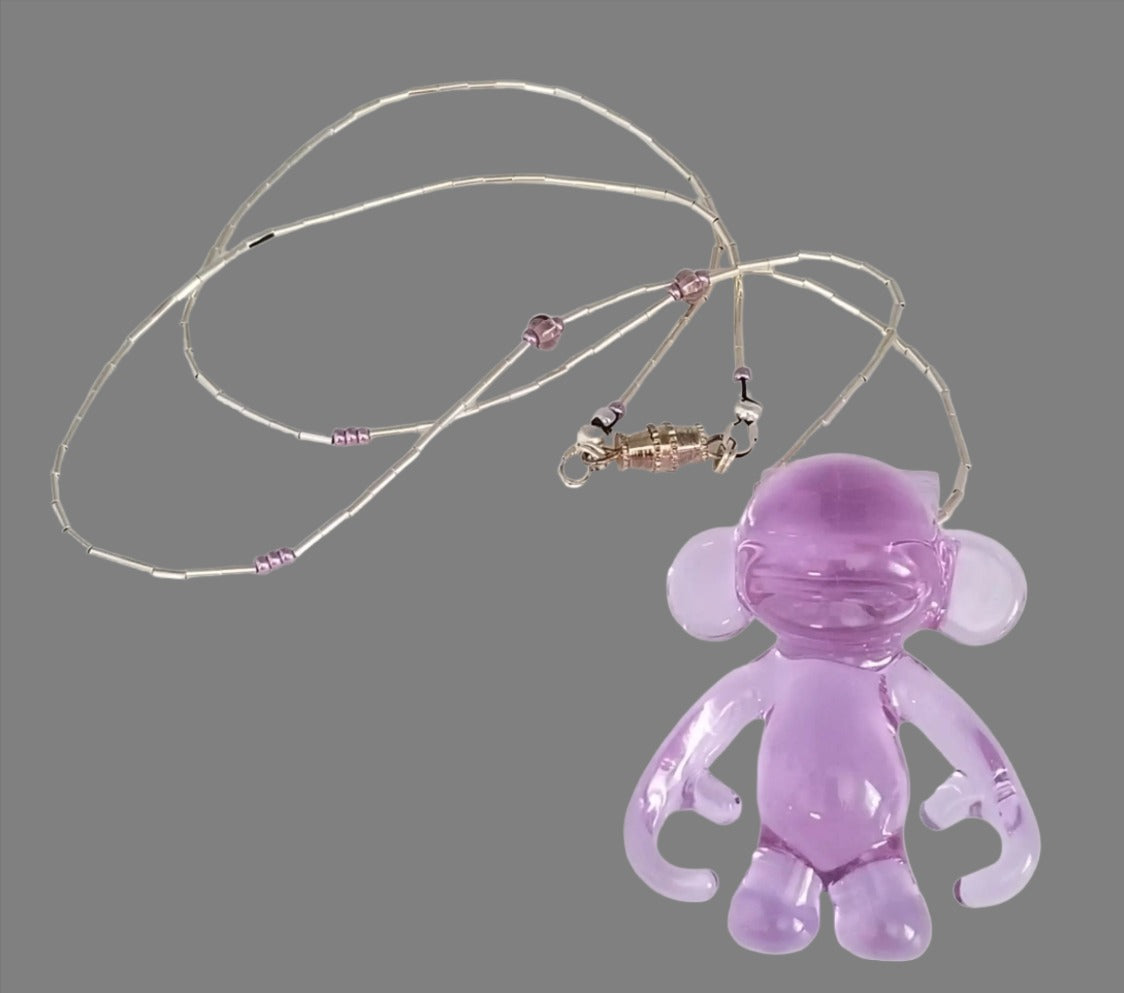 Munny Pendant with necklace Pink