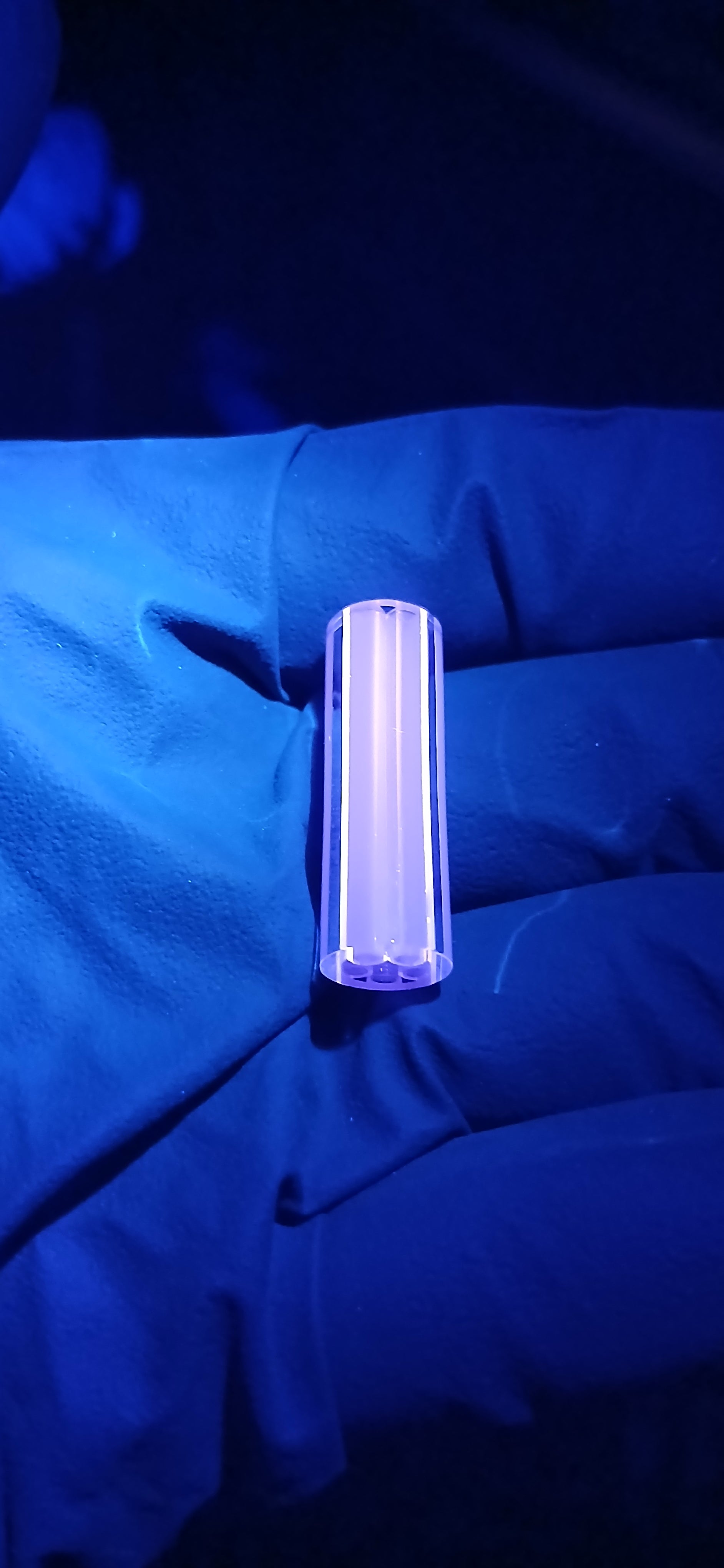 Royal jelly×Pink Potion"UV" Tips (9mm) X Studios