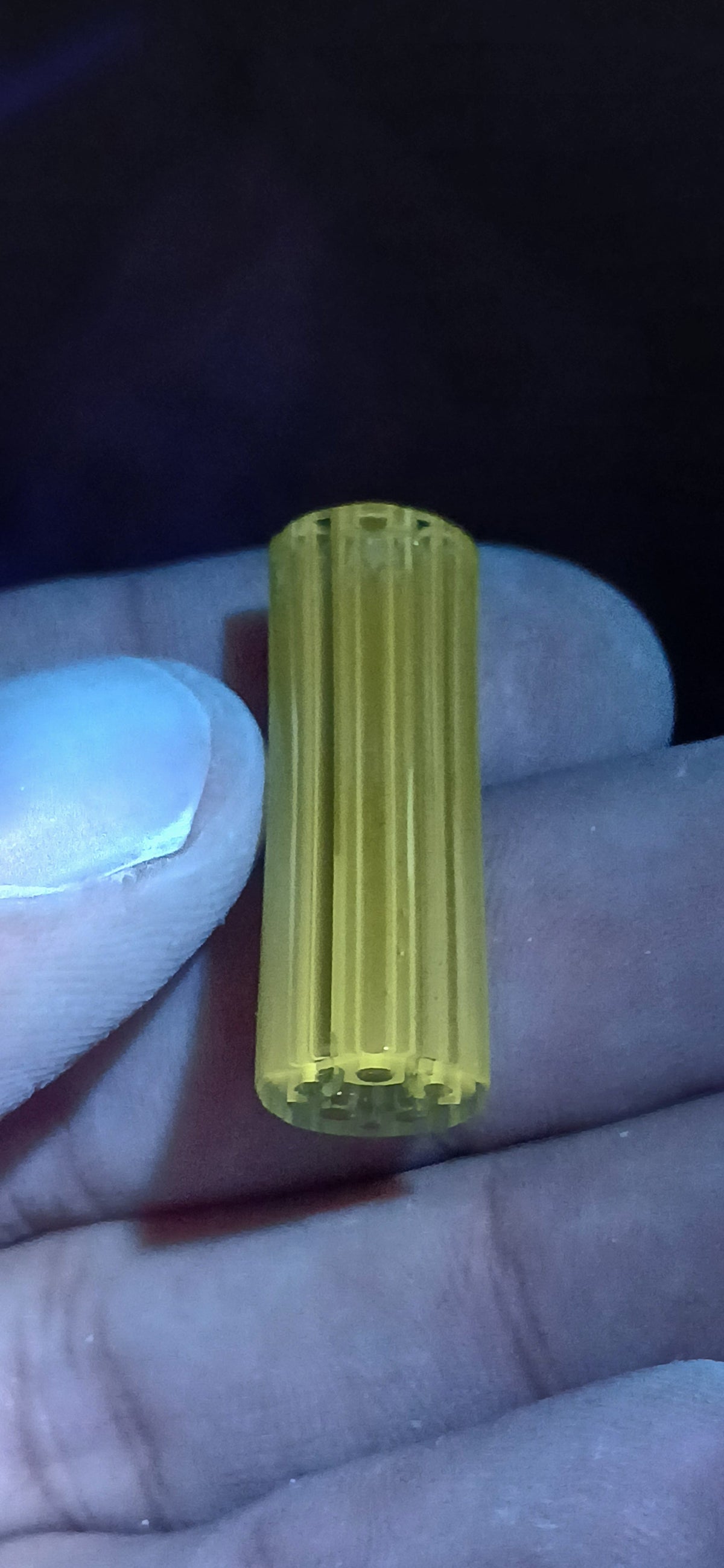Smoke×Experimental yellow"UV" 11mm X Studios